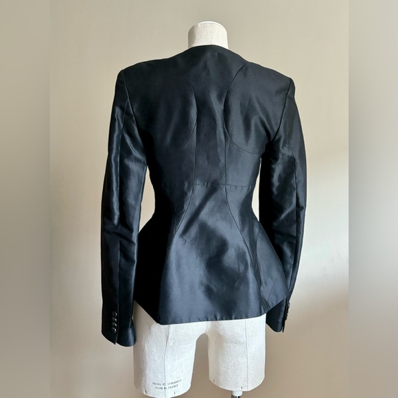 NWOT Rosie Assoulin U-Turn Fitted Mikado Blazer Tailored Silk Jacket $1795 - Picture 8 of 15